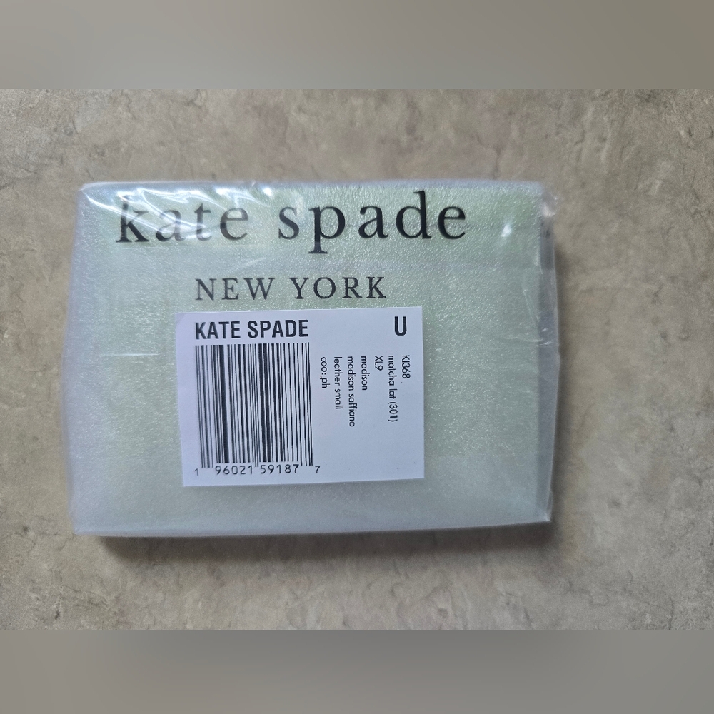 NWT Kate Spade - Madison Small Slim Card Holder In Matcha Latte Green - Picture 4 of 5